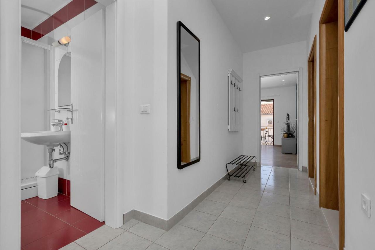 Blue Dream Apartment Makarska Exterior foto
