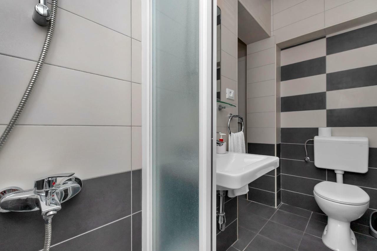 Blue Dream Apartment Makarska Exterior foto